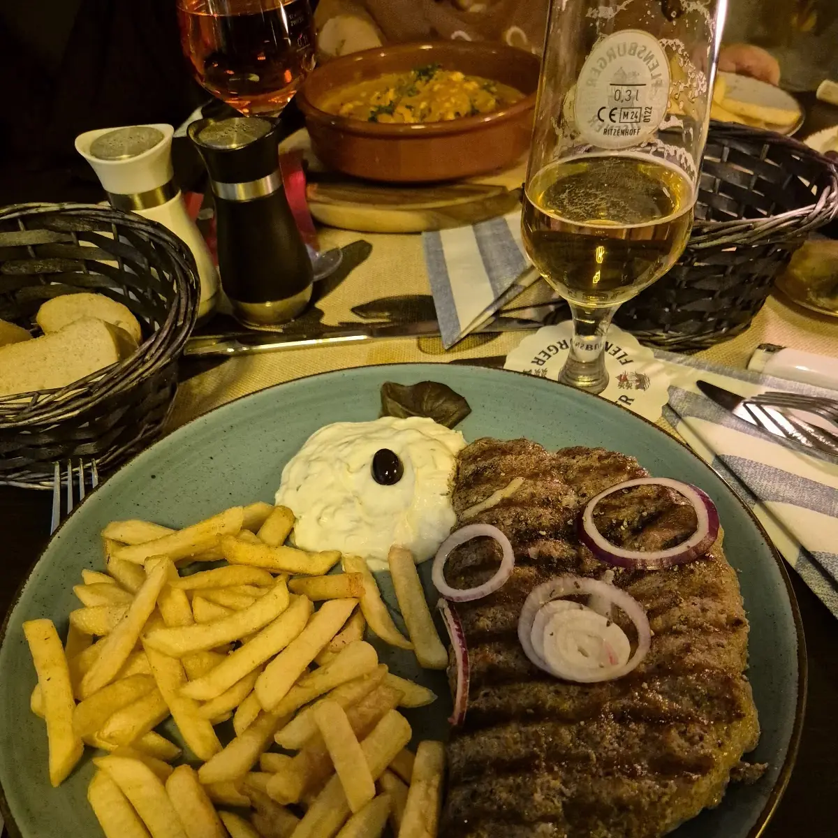 Essen und Trinken, Taverne Rigani