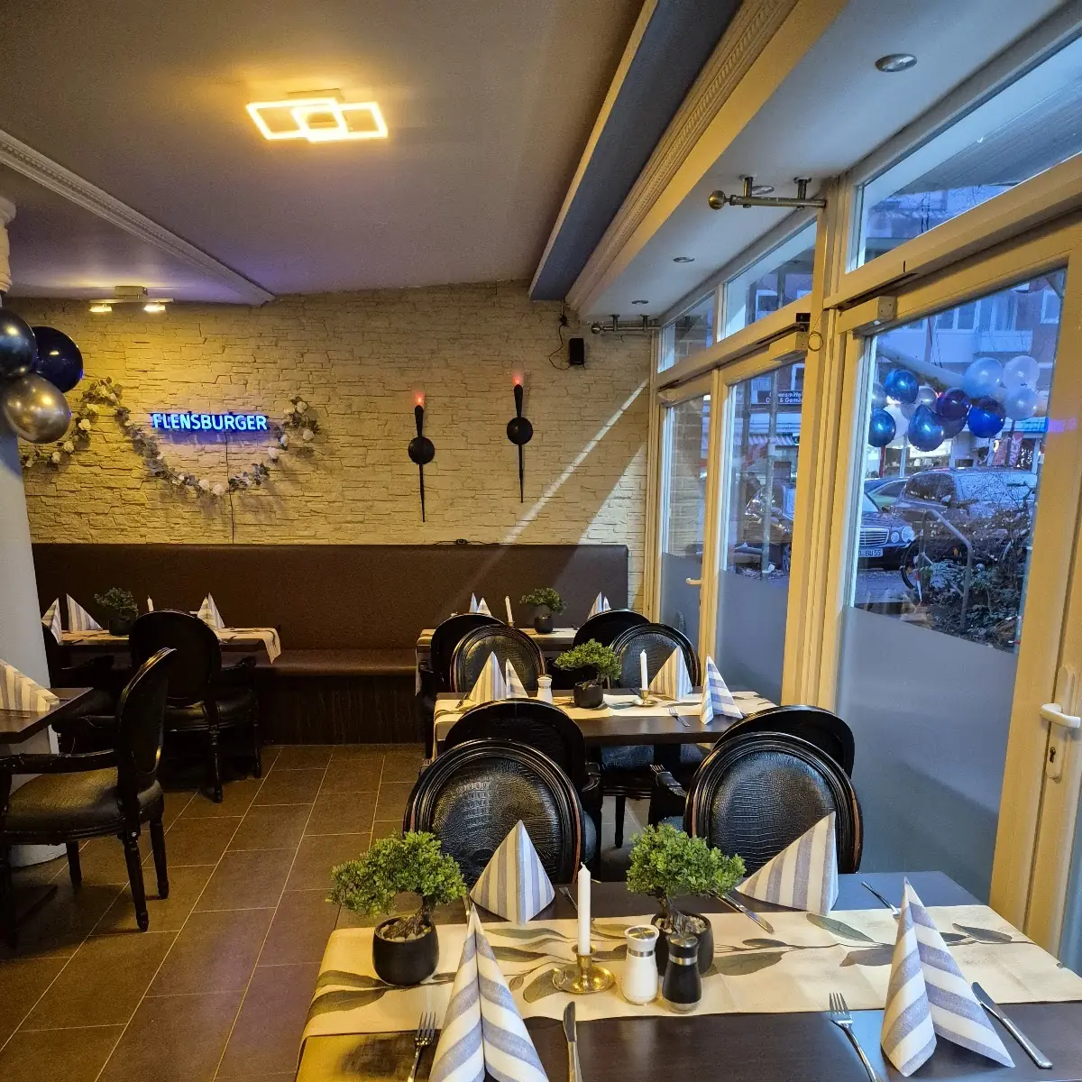 Atmosphäre, Taverne Rigani