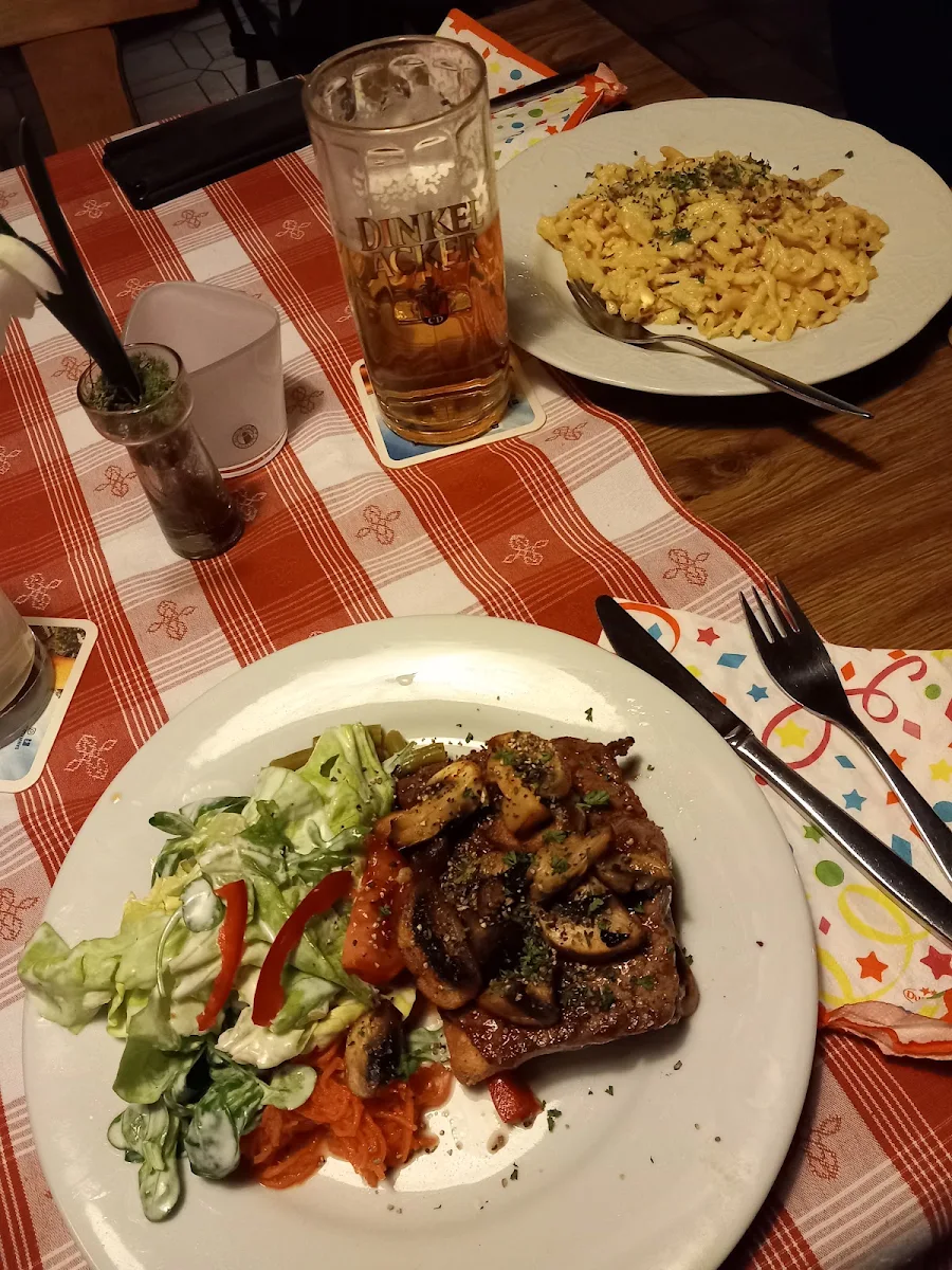 Essen und Trinken photo 3