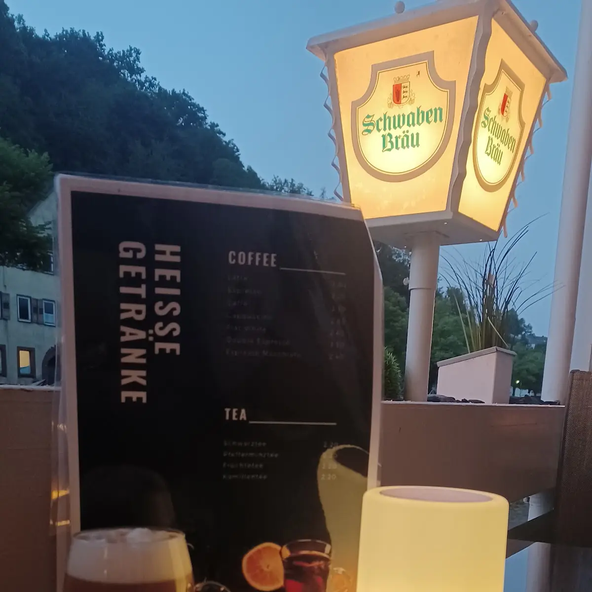Speisekarte, Hotel & Restaurant „Grüner Baum“ - Neuenbürg / Inhaber Safet Humaj