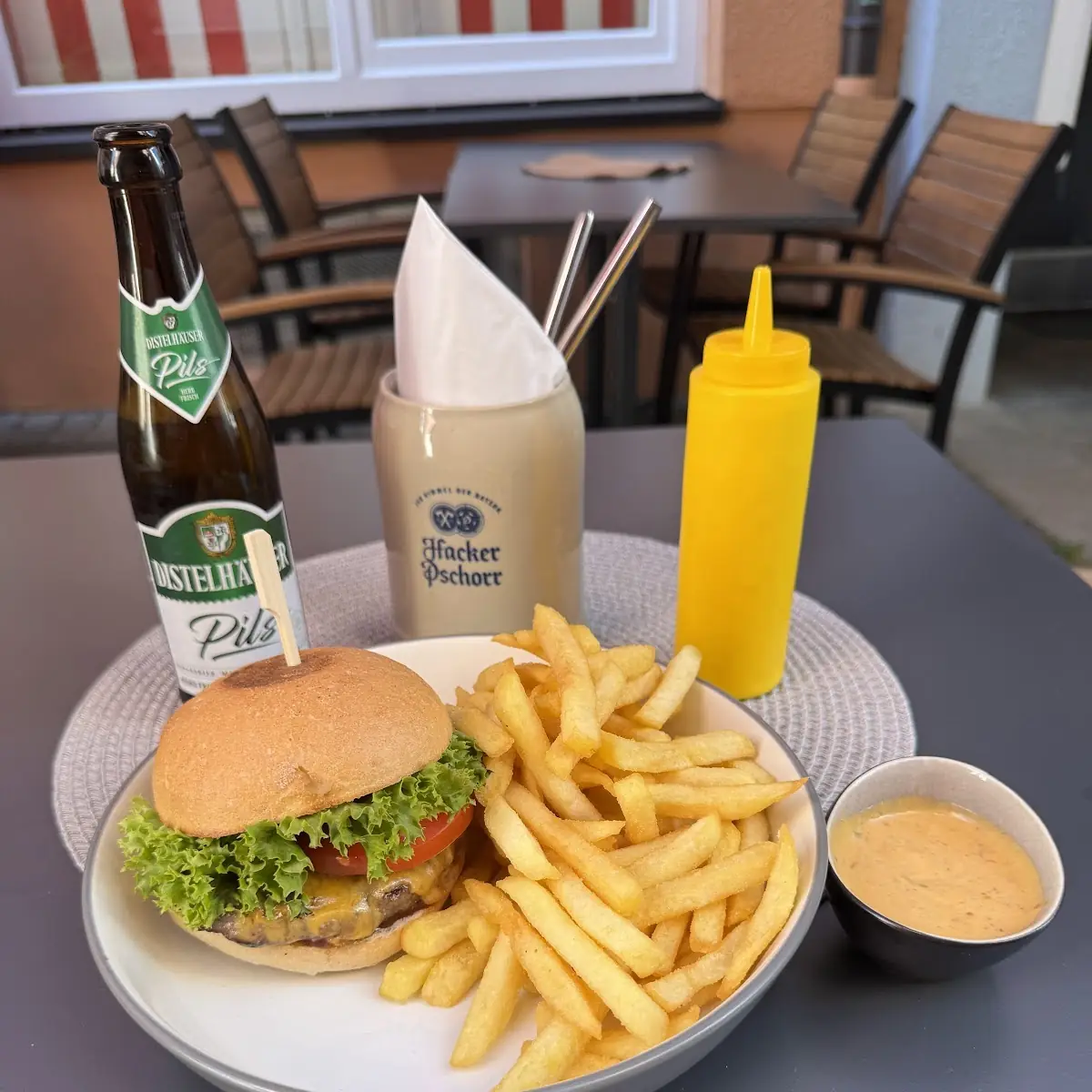 Essen und Trinken photo 2