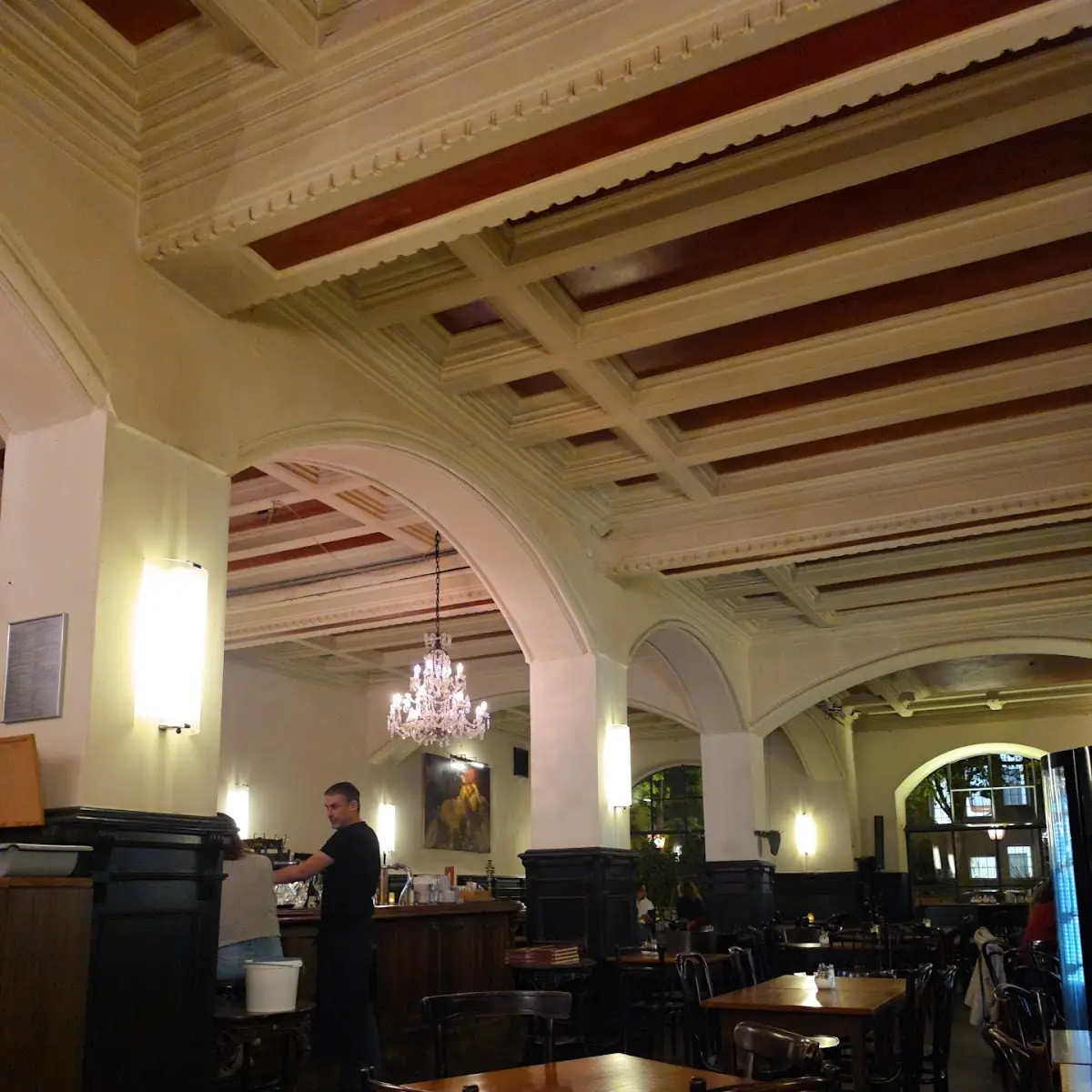 Atmosphäre, Café am Beethovenplatz