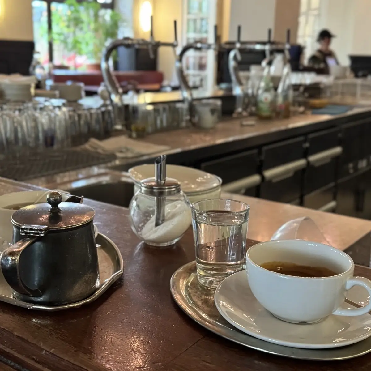 Atmosphäre, Café am Beethovenplatz