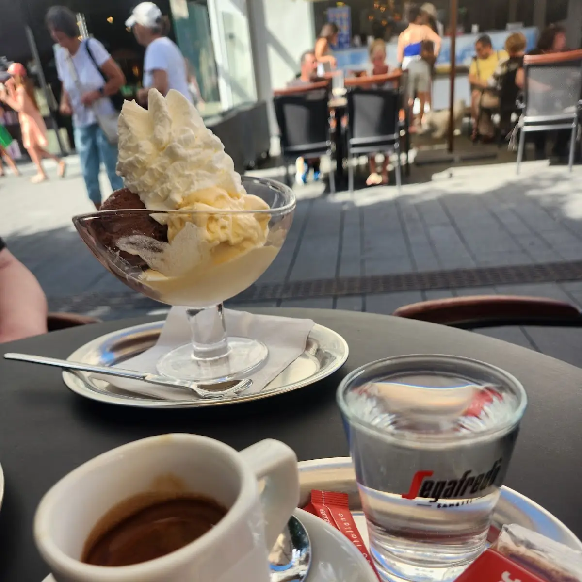 Essen und Trinken photo 7