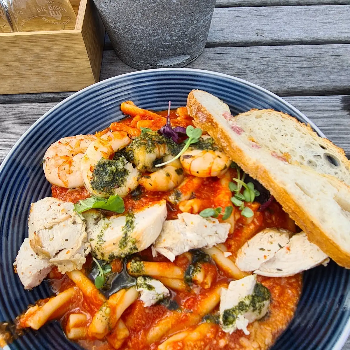 Essen und Trinken photo 3