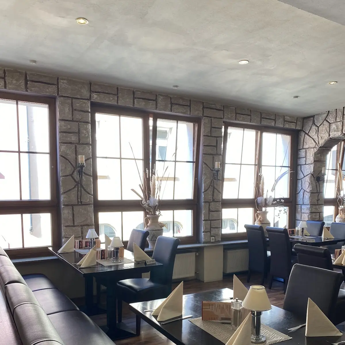 Atmosphäre, AKROPOLIS GRIECHISCHES RESTAURANT