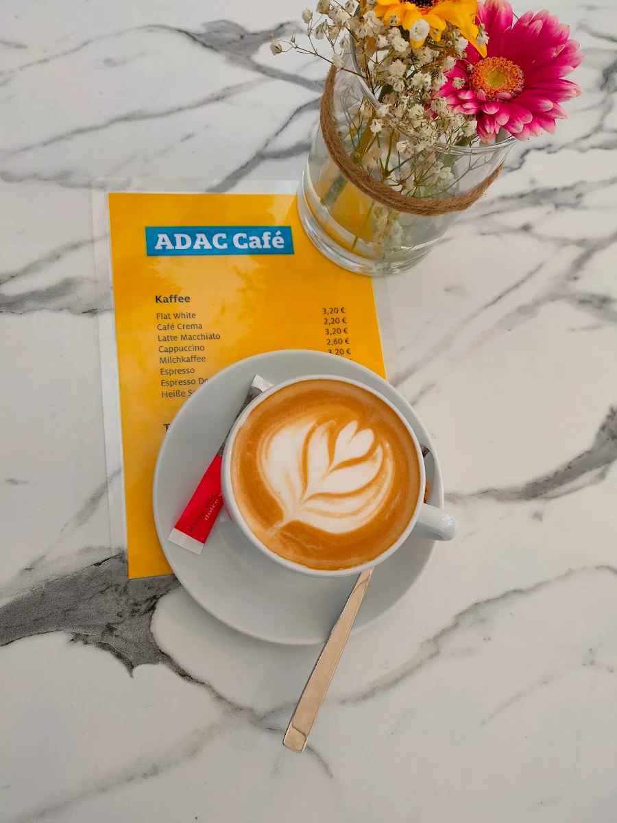 Speisekarte, ADAC Café