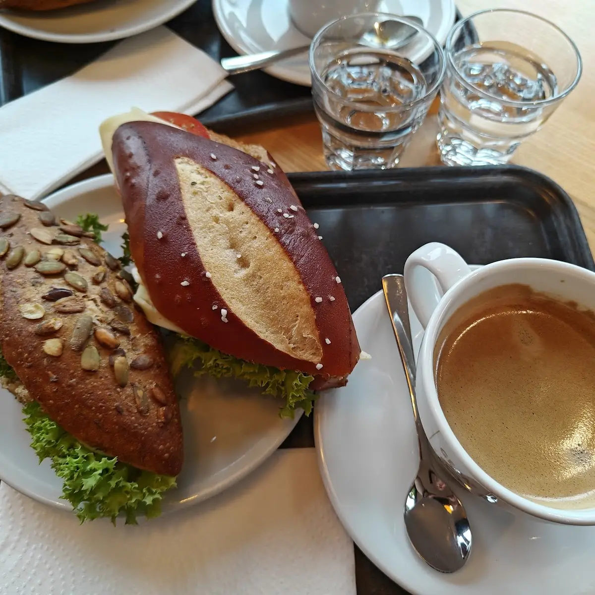 Essen und Trinken photo 2