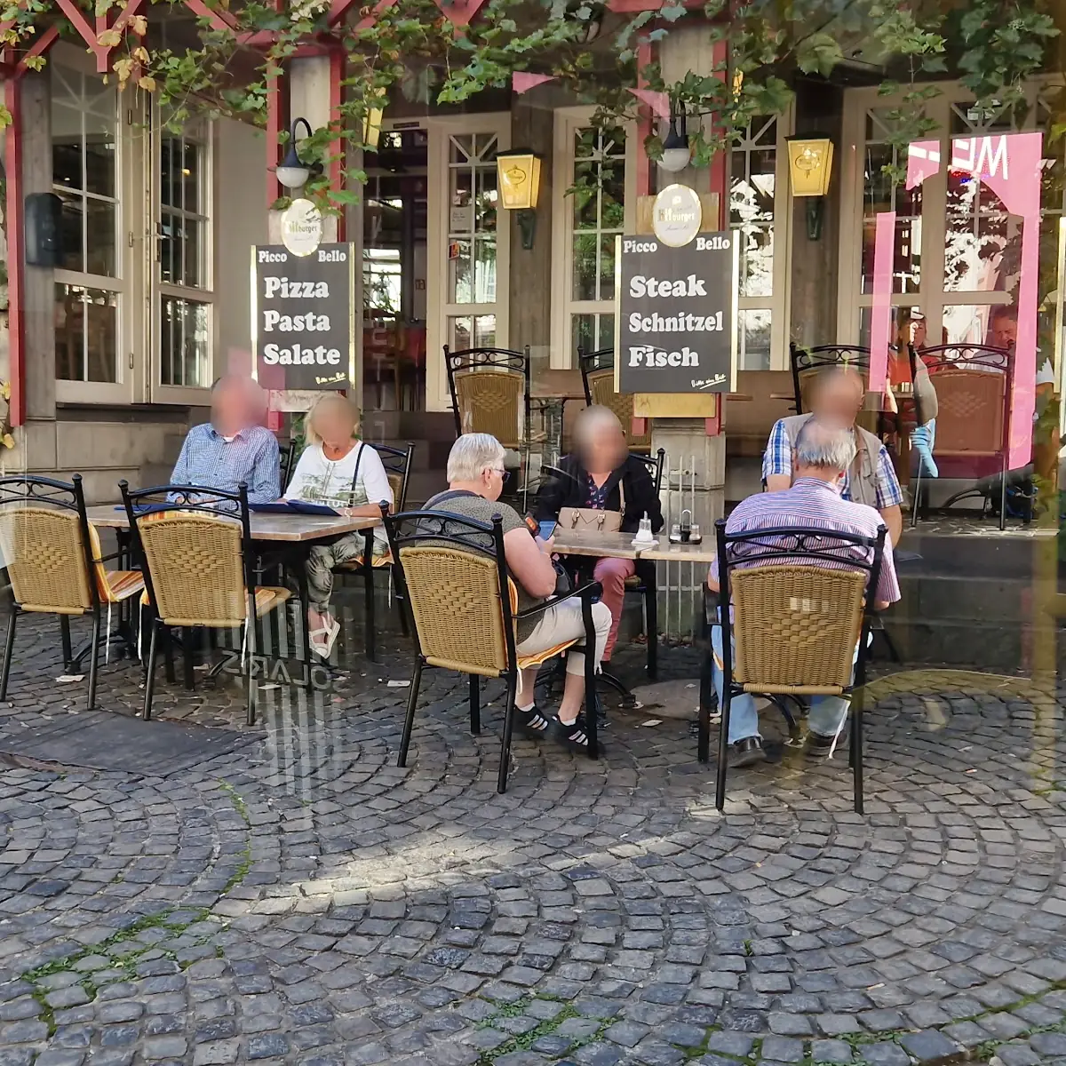 Atmosphäre, Alte Gutsschänke