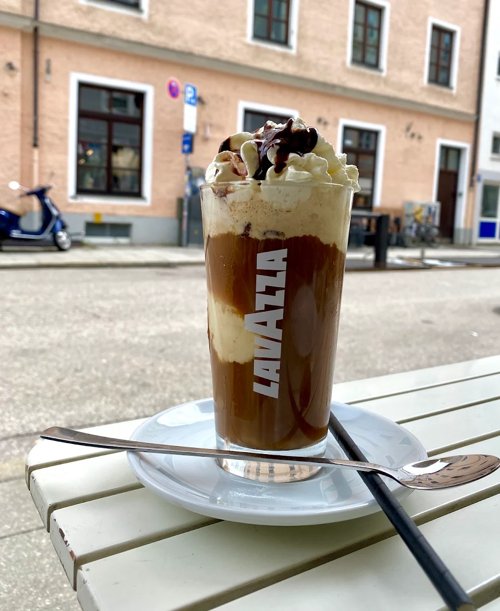 Essen und Trinken photo 3