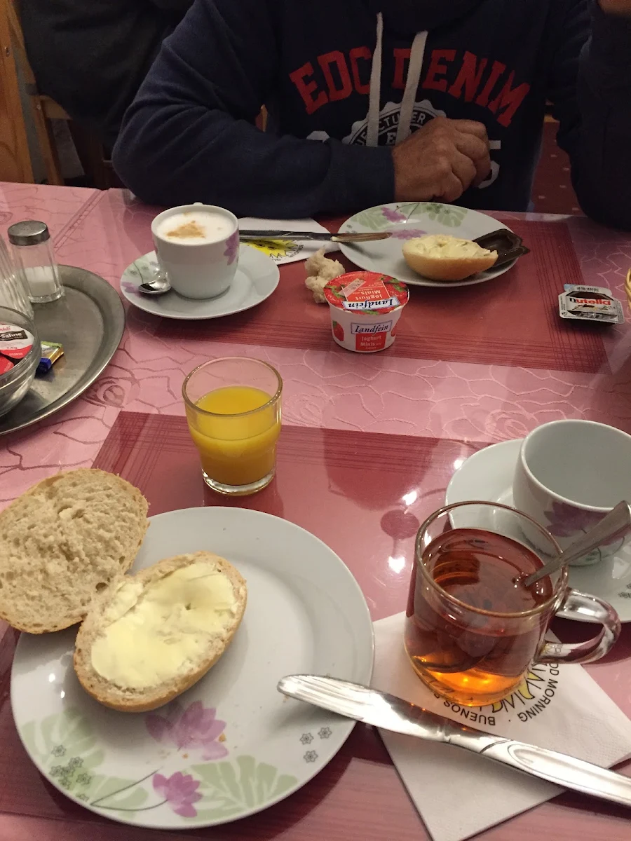 Essen und Trinken photo 2