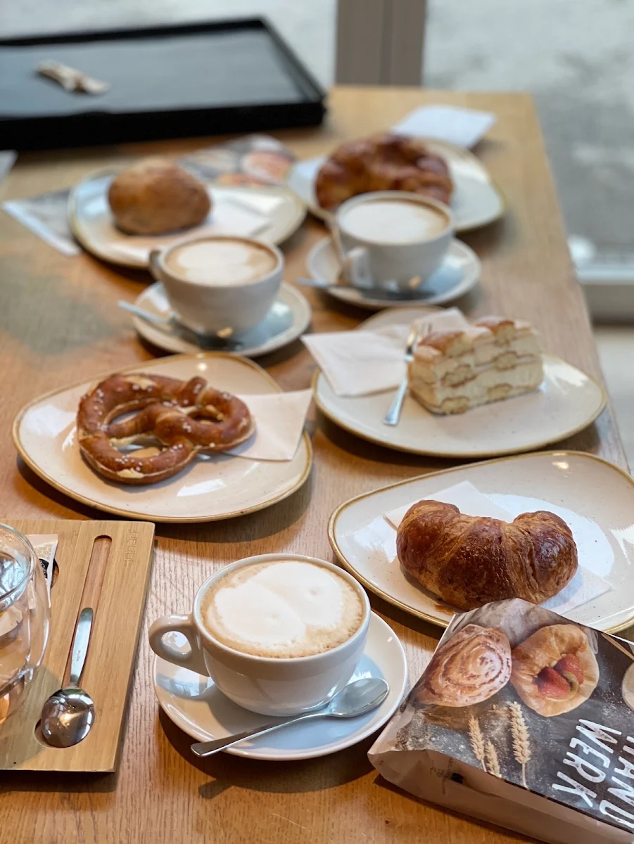 Essen und Trinken photo 3
