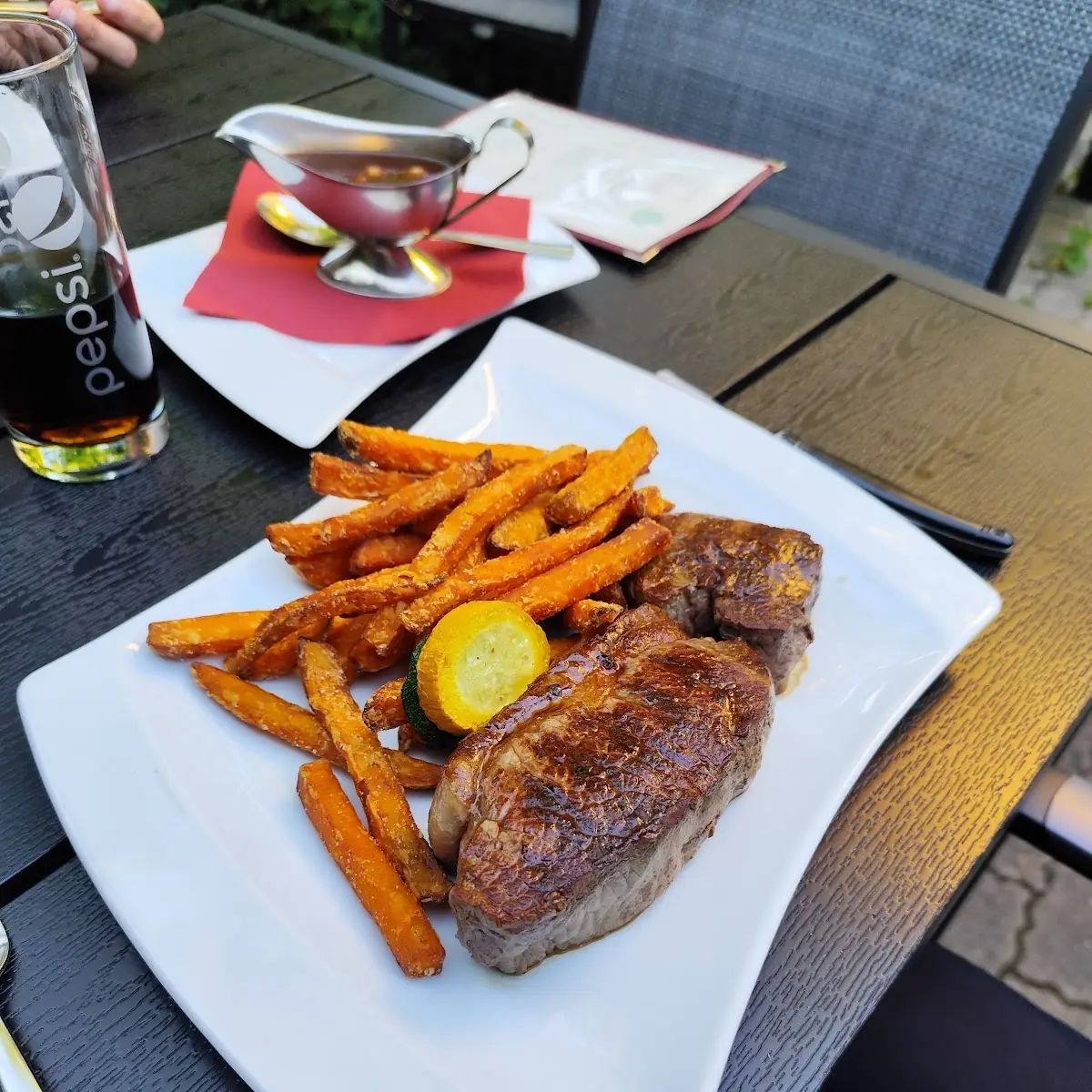 Essen und Trinken photo 3
