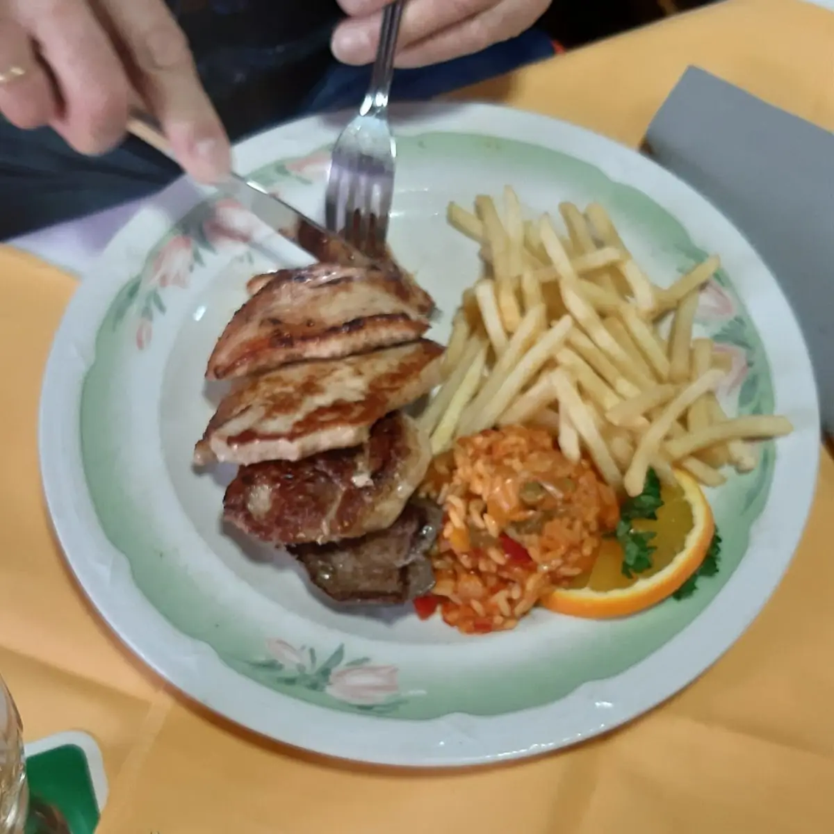 Essen und Trinken photo 1