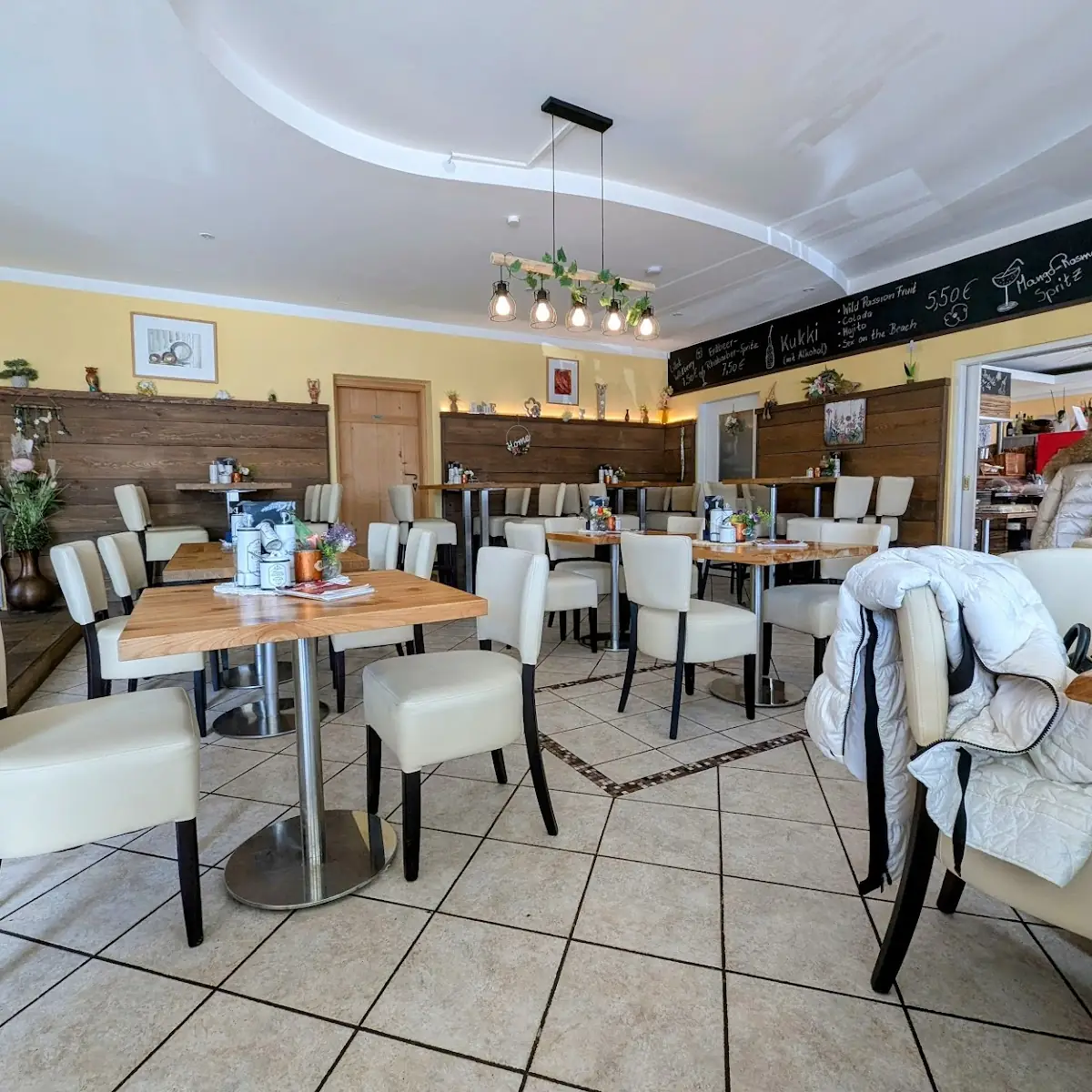 Atmosphäre, Café Mainstreet