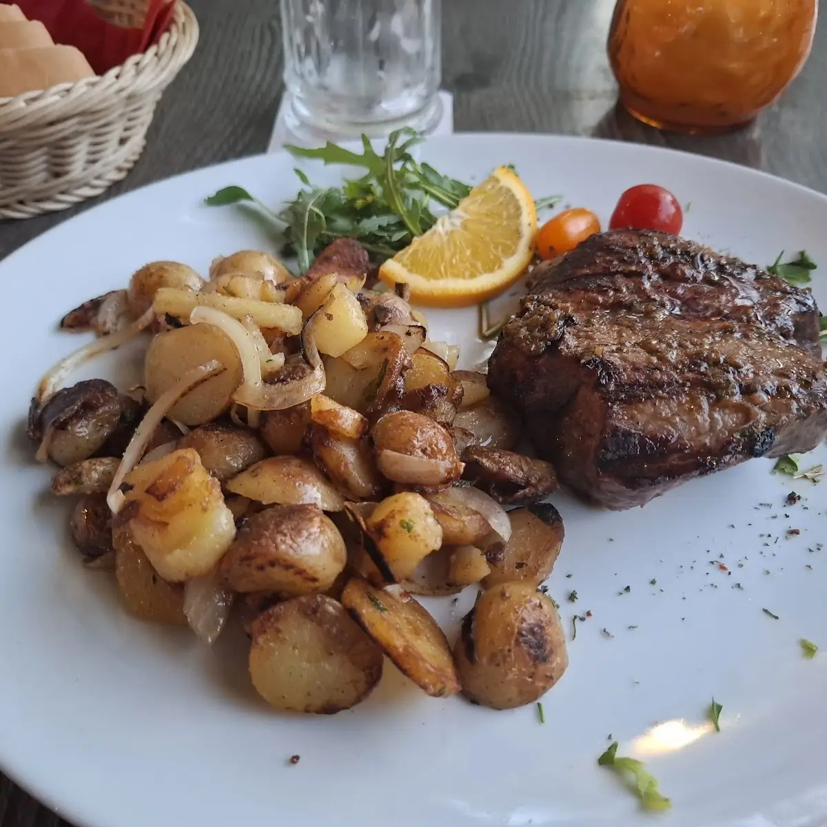 Essen und Trinken photo 2