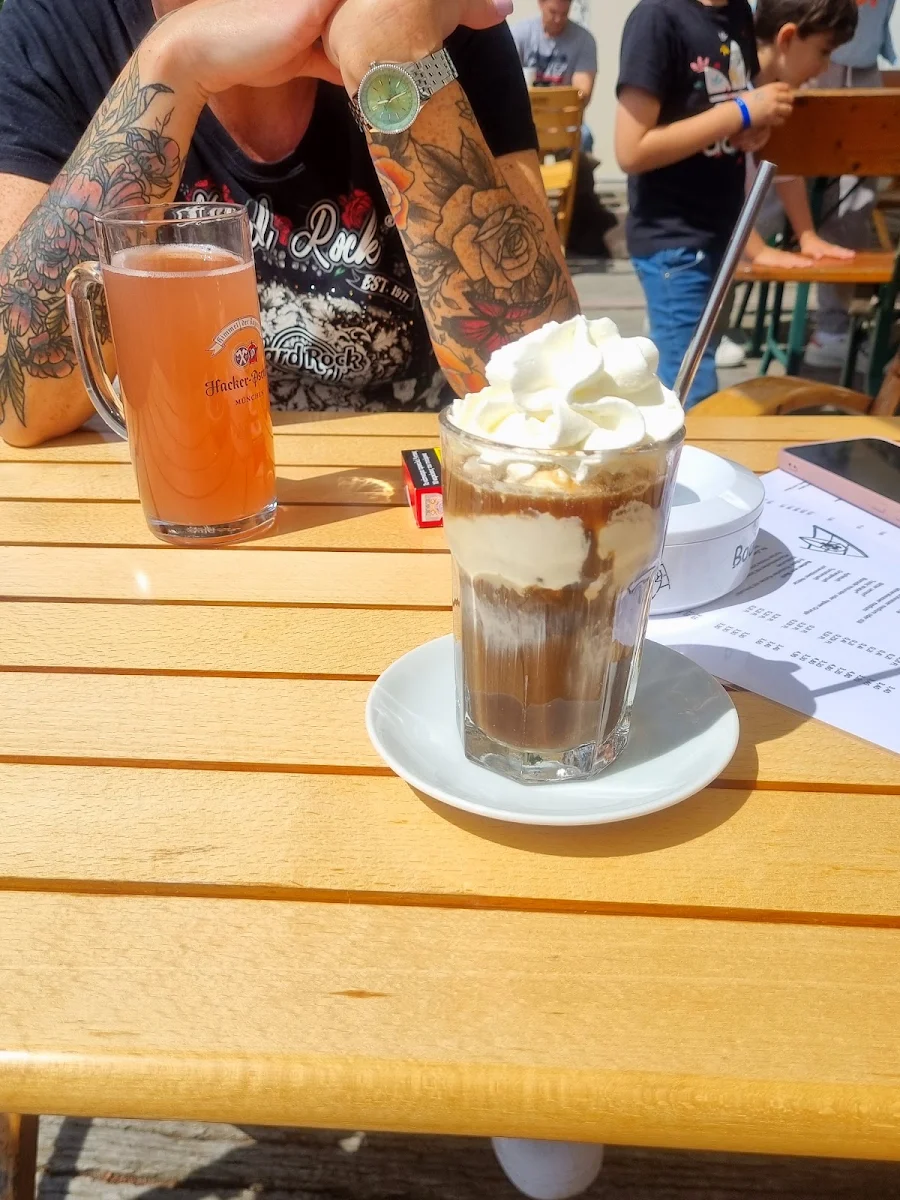 Essen und Trinken photo 6