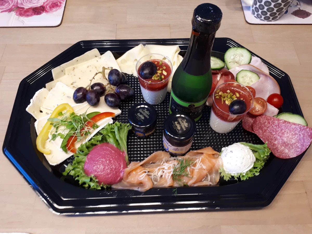 Essen und Trinken photo 1