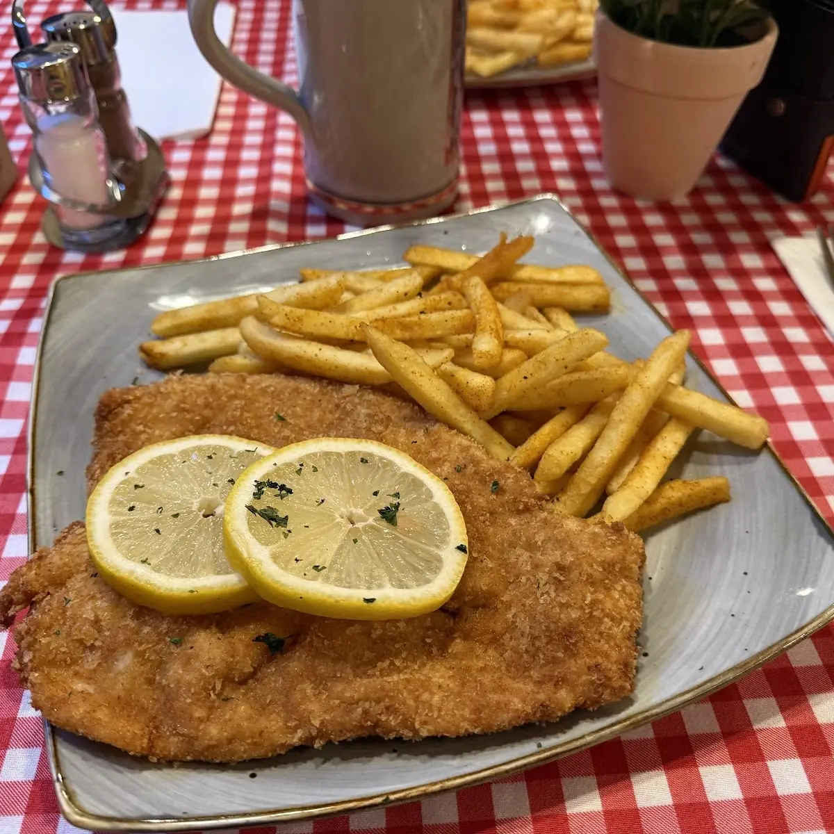 Essen und Trinken photo 2