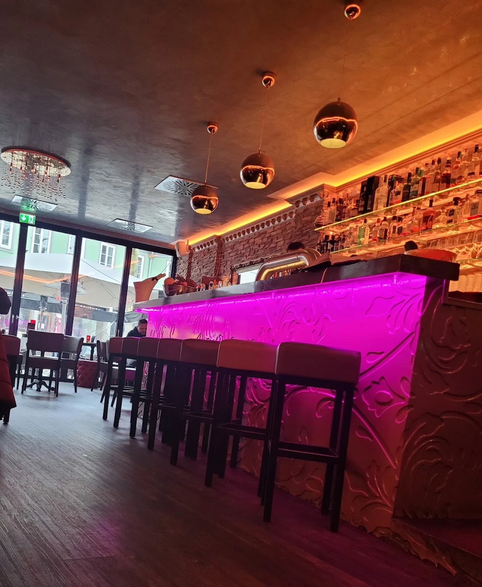 Atmosphäre, Barock Bar