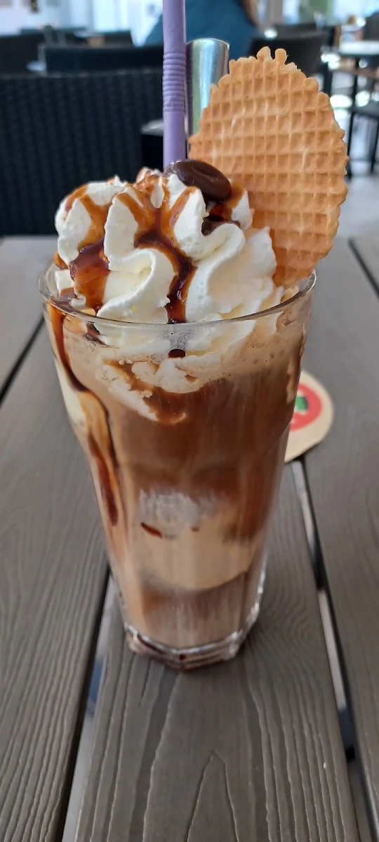 Essen und Trinken, Guzzo Gelato & Caffè