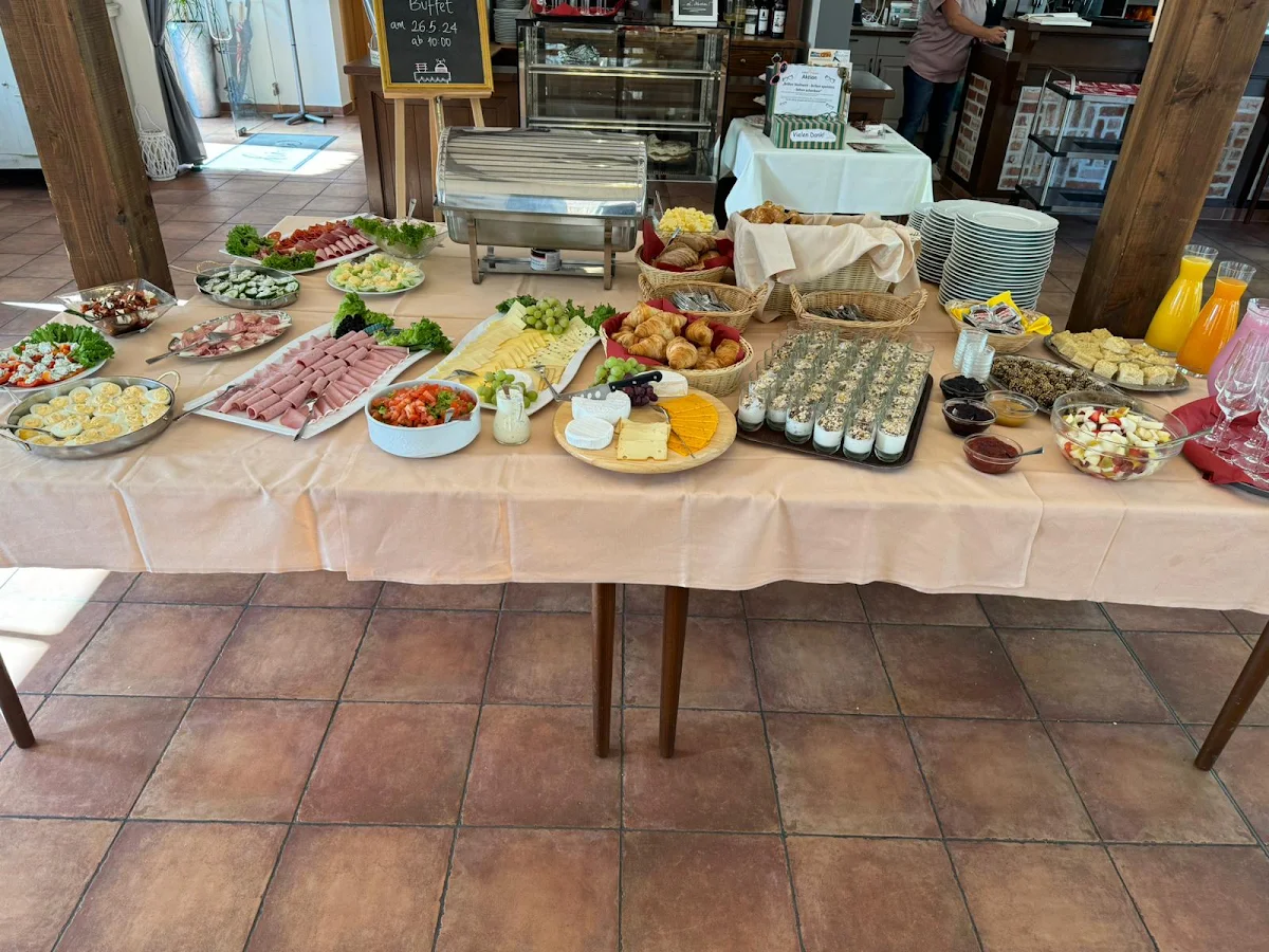 Essen und Trinken photo 2