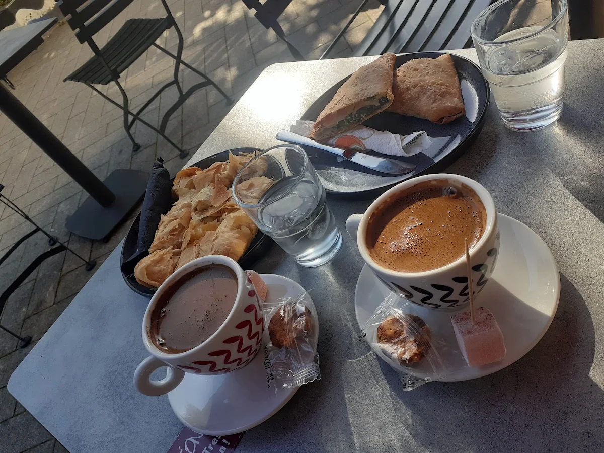 Essen und Trinken photo 2
