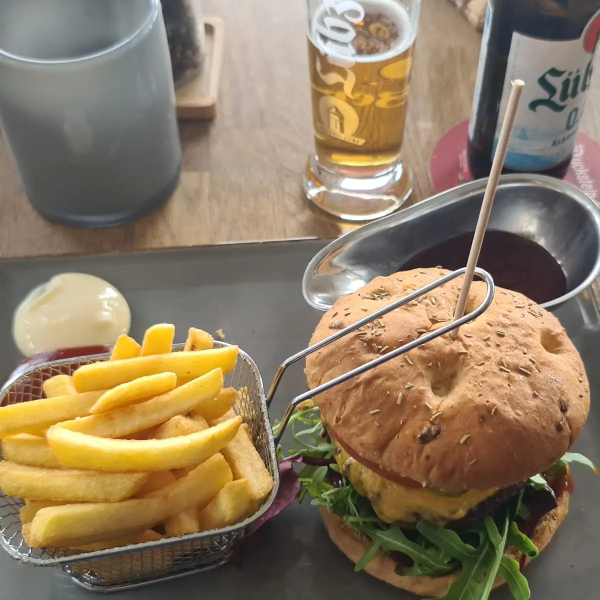 Essen und Trinken, Restaurant Am Wasser