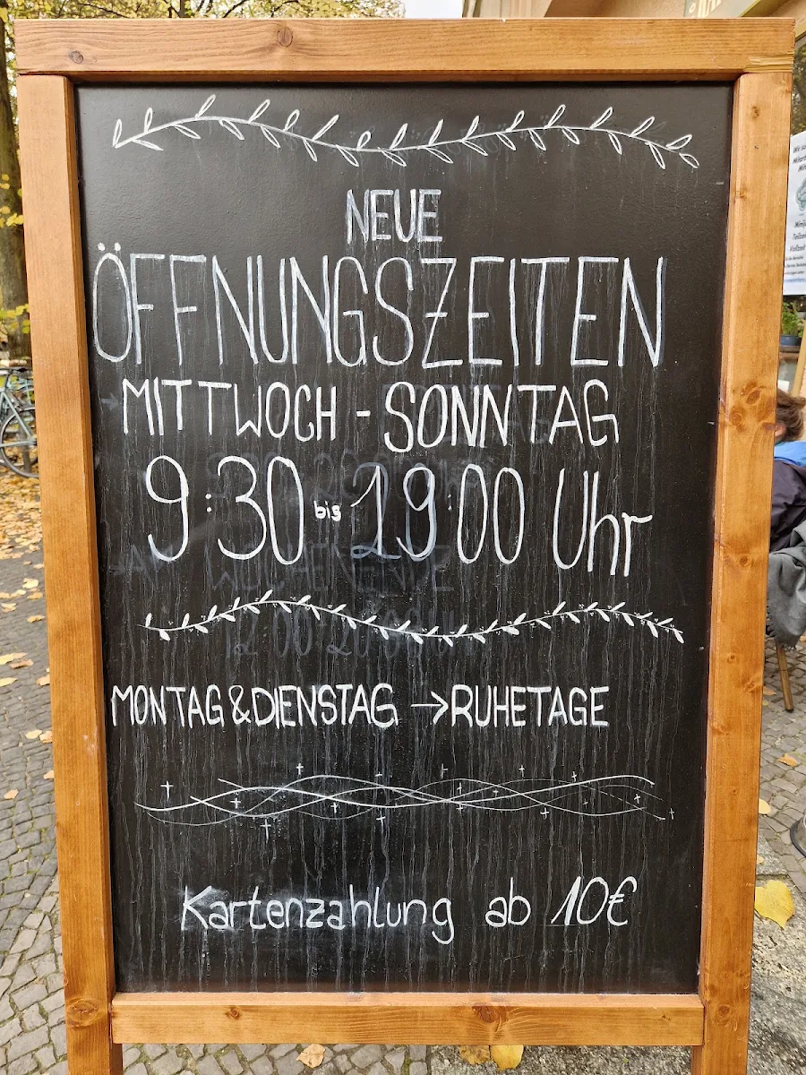Speisekarte, Kaffeehaus am Platz