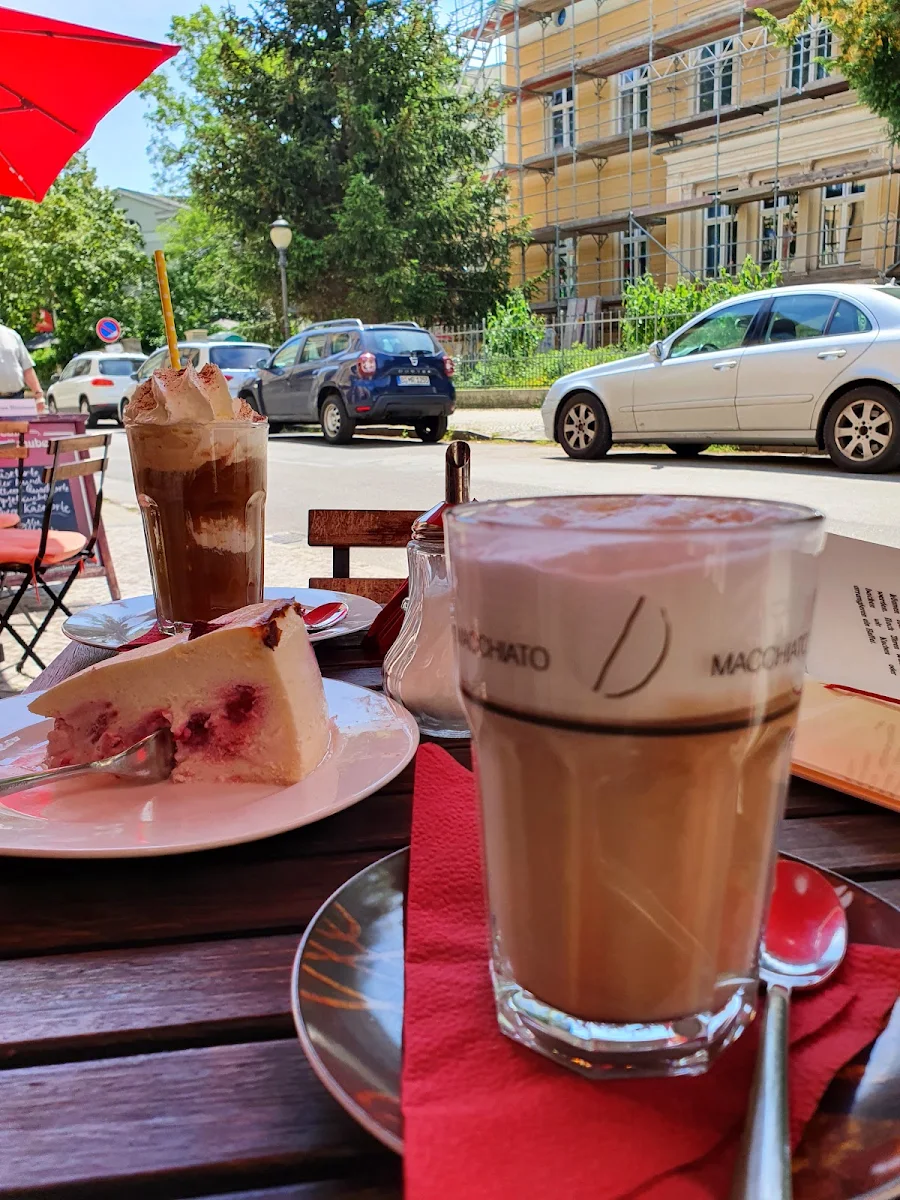 Essen und Trinken photo 5