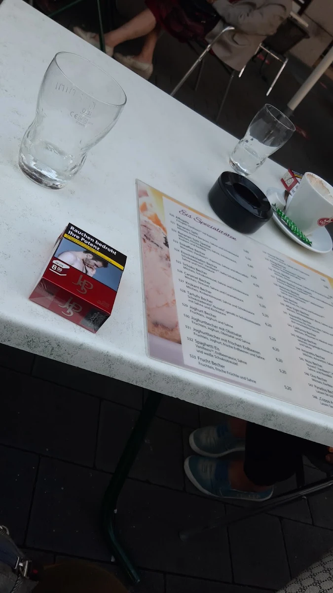 Speisekarte, Eiscafé Paradiso GmbH
