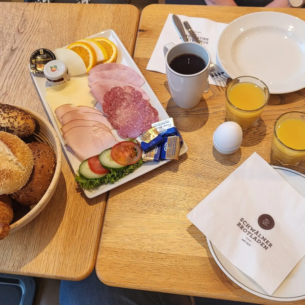 Essen und Trinken photo 2