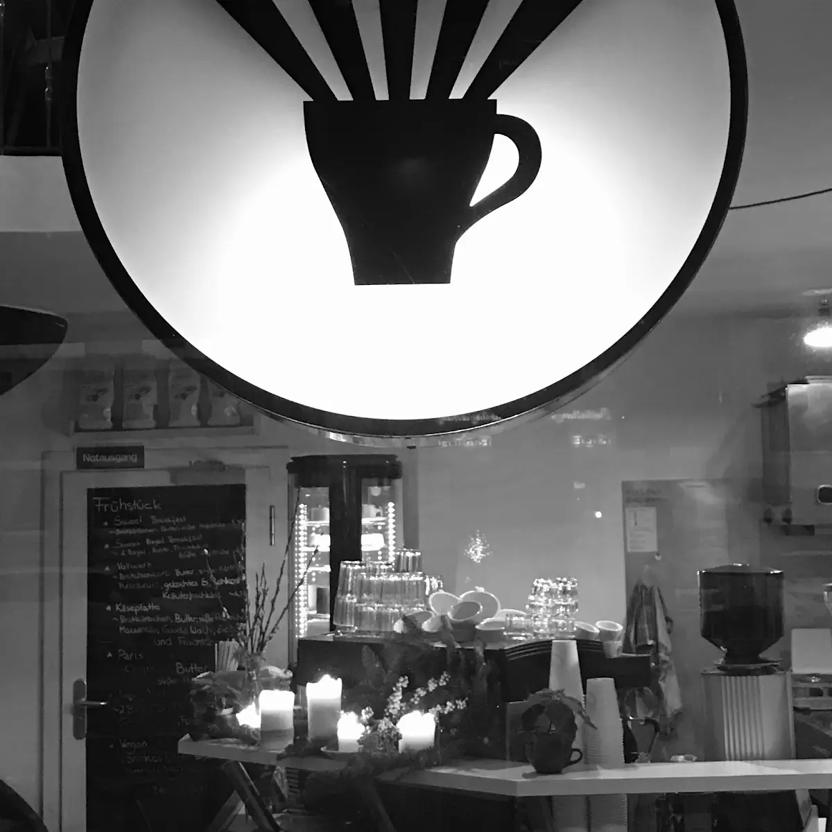 Leuchte Kaffeebar Titelbild