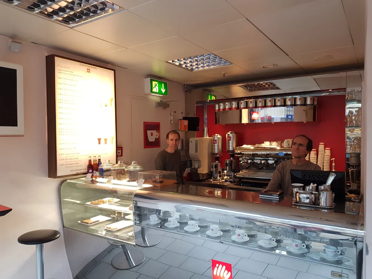 Espressamente Illy Titelbild