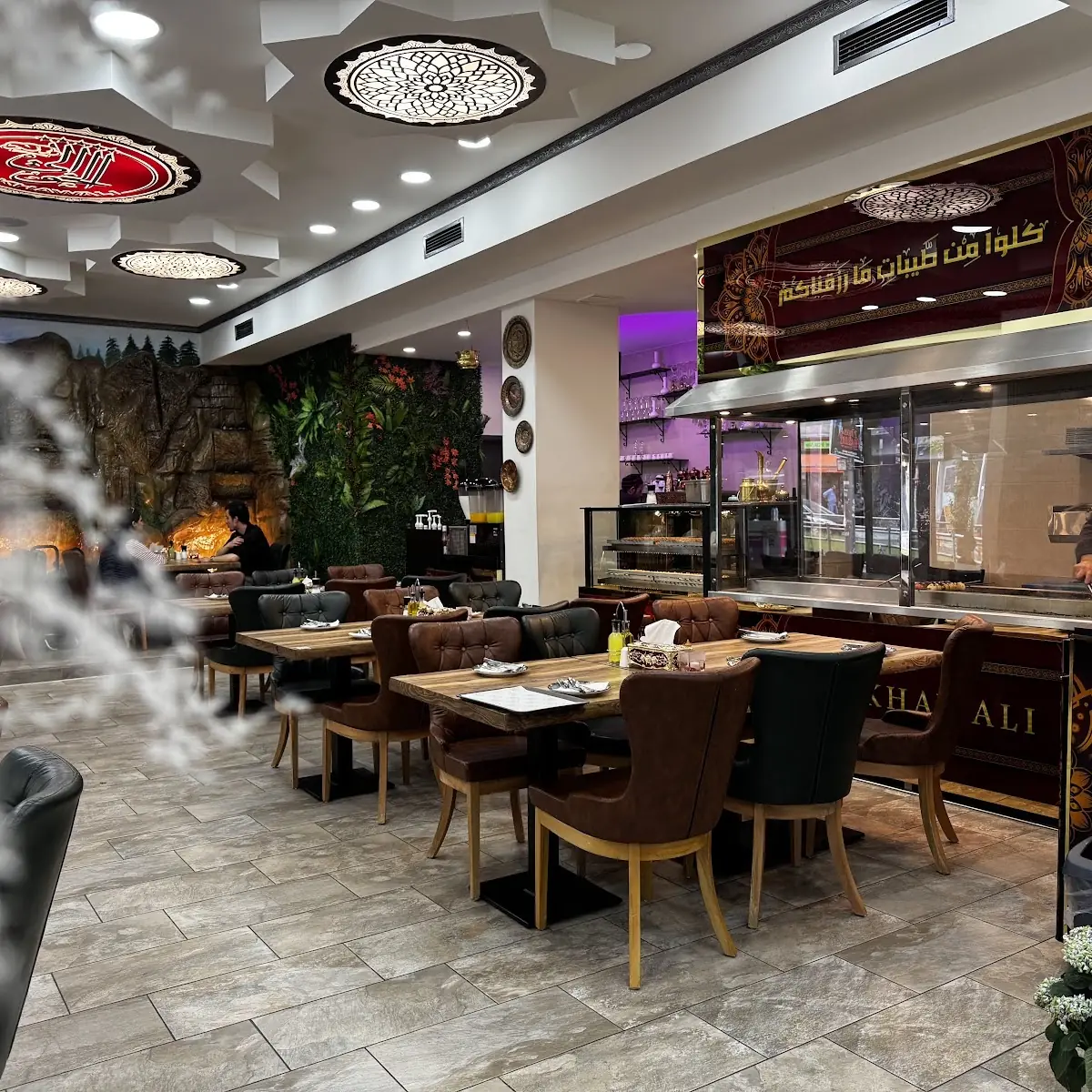Atmosphäre, Al-Khawali Restaurant