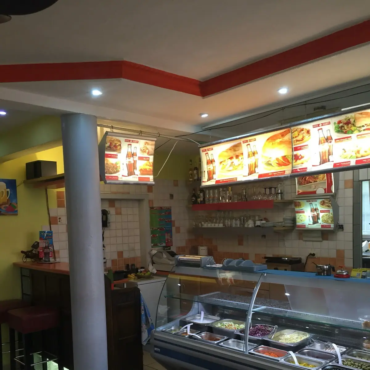 Atmosphäre, Syros Pizzeria
