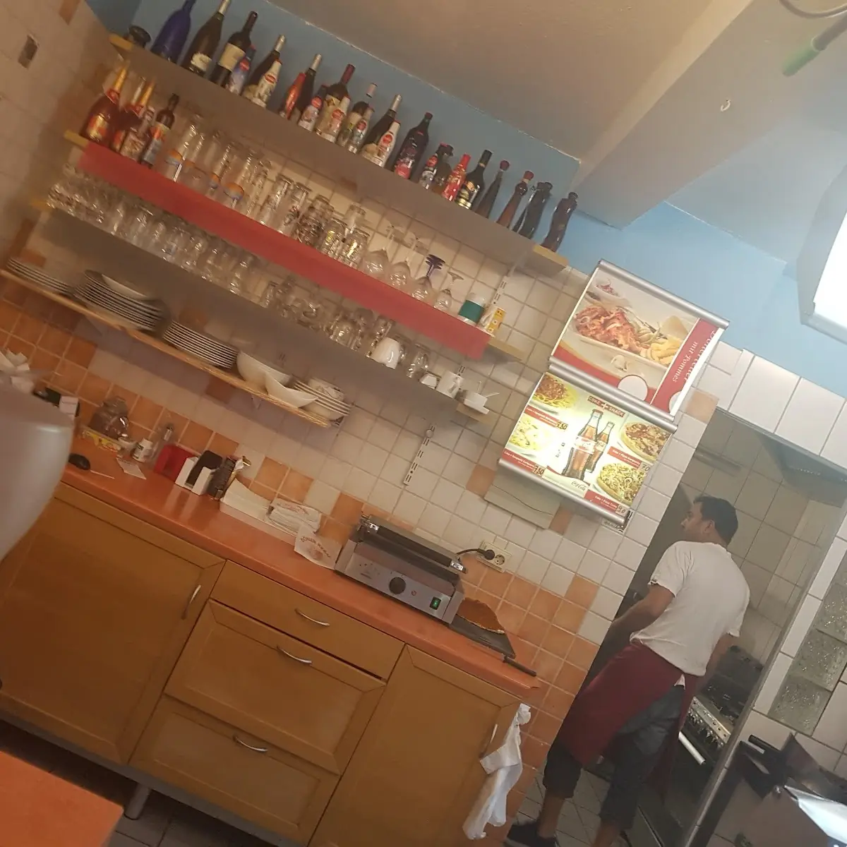 Atmosphäre, Syros Pizzeria