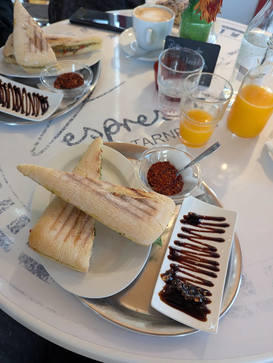 Essen und Trinken photo 10