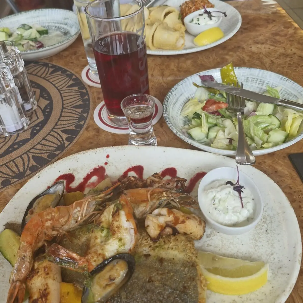 Essen und Trinken photo 3