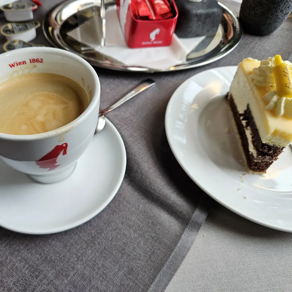 Essen und Trinken photo 3