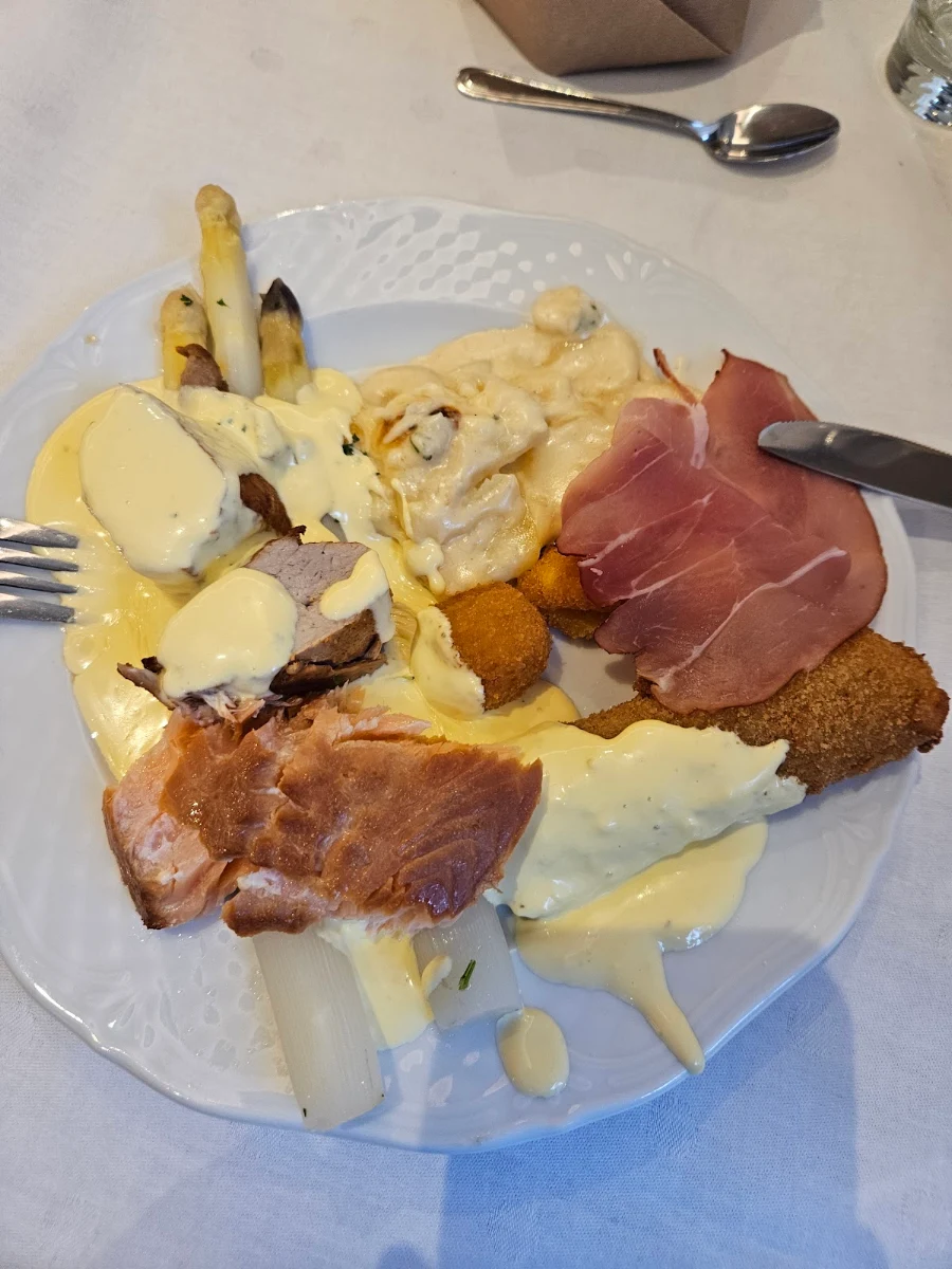 Essen und Trinken photo 2