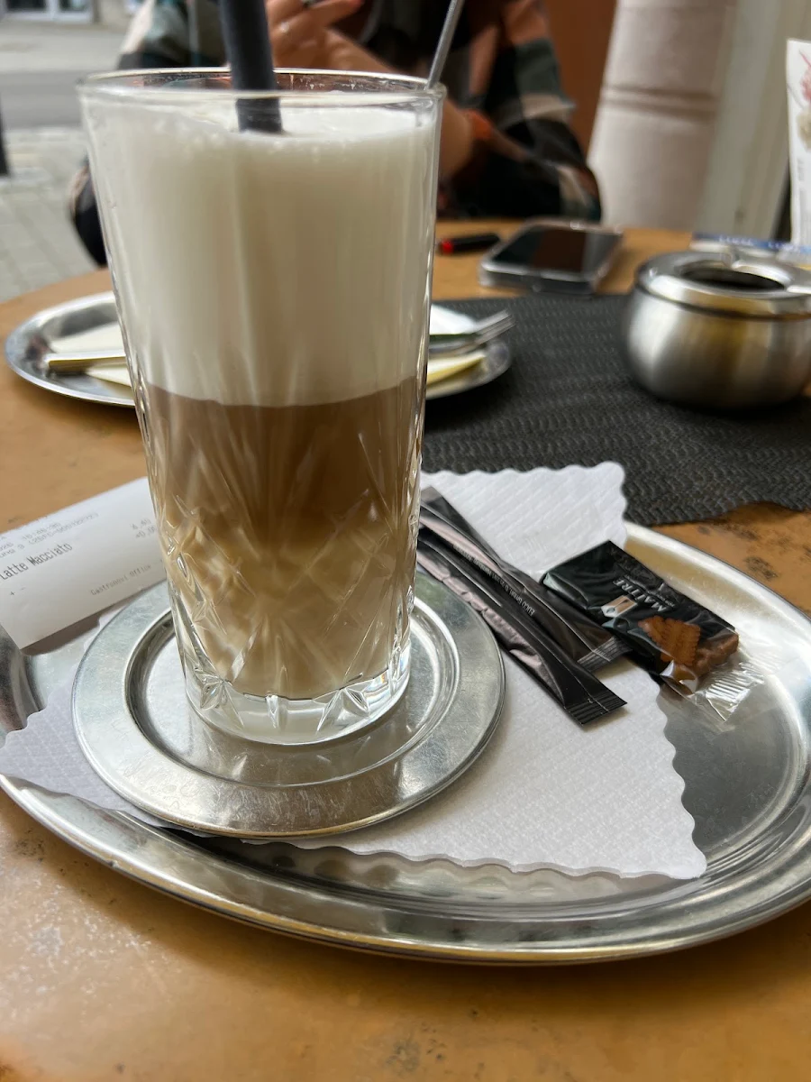 Essen und Trinken, Cafe Intermezzo