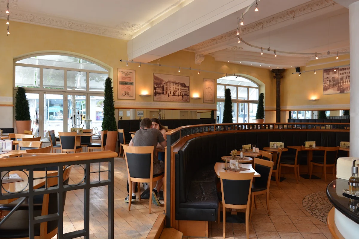 Cafe Intermezzo Titelbild