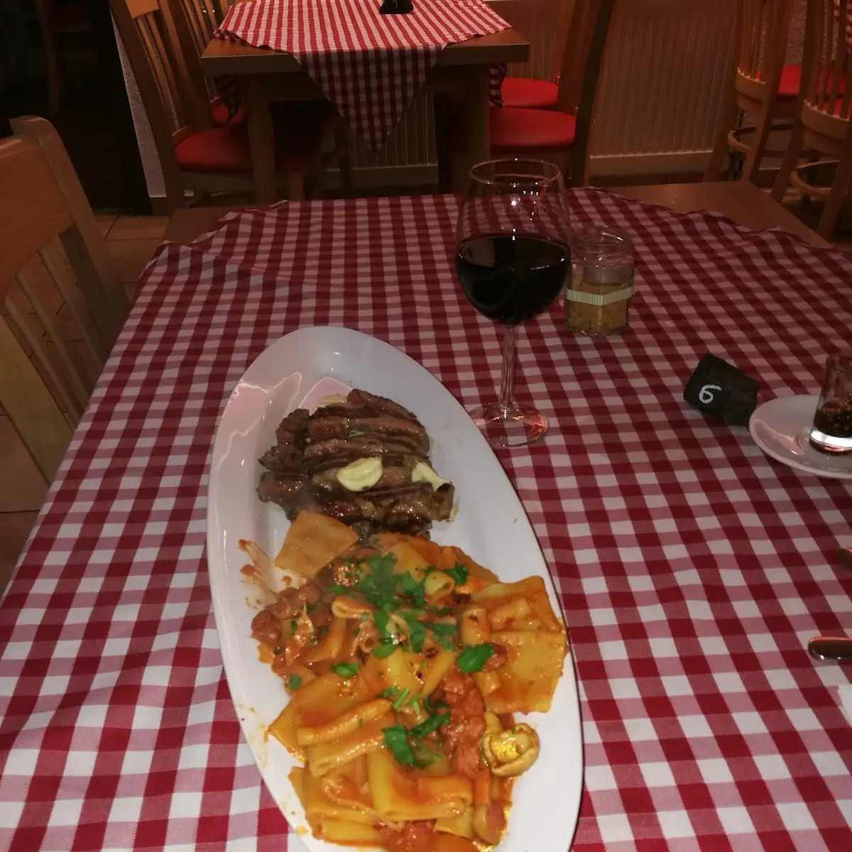 Essen und Trinken, Osteria Da Antonio