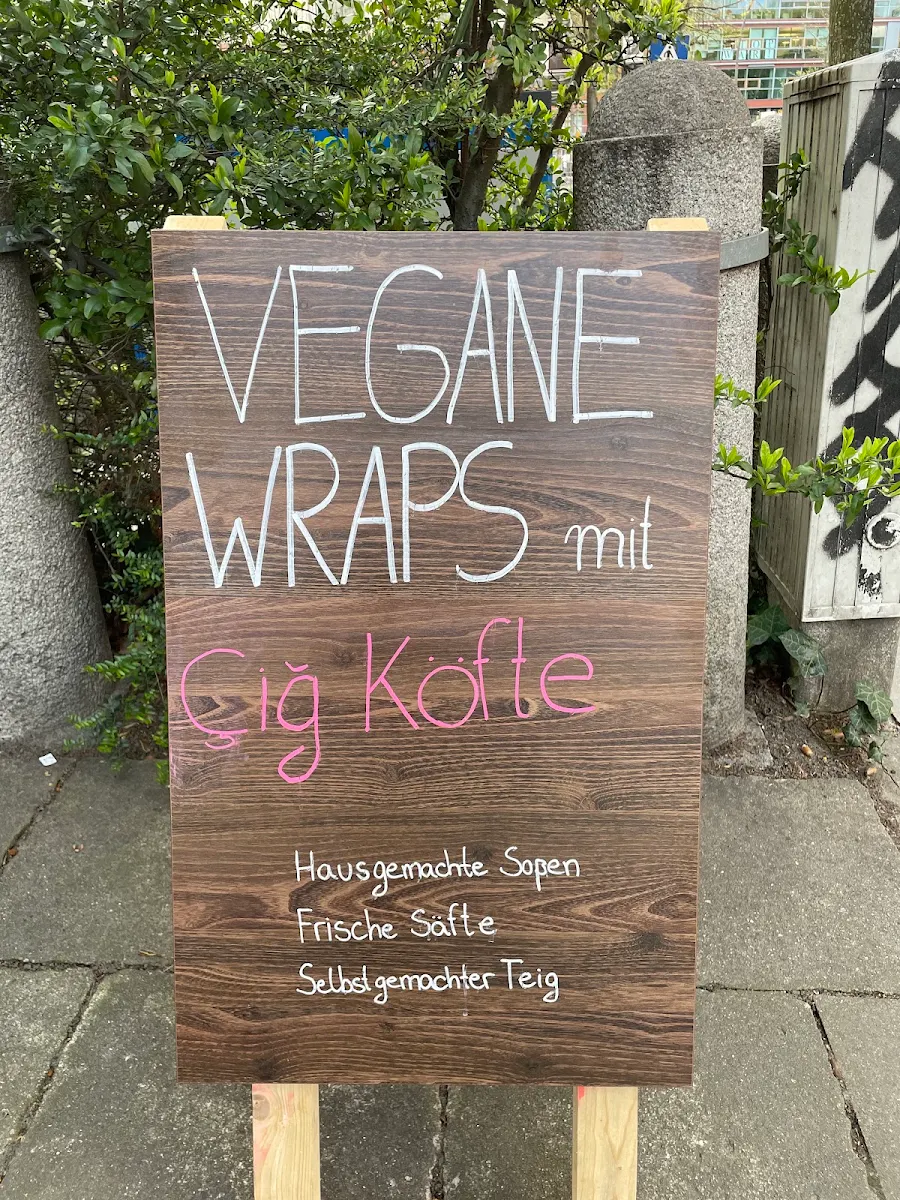 Speisekarte, VRAPS by sour kitchen | vegan Çiğ Köfte wraps