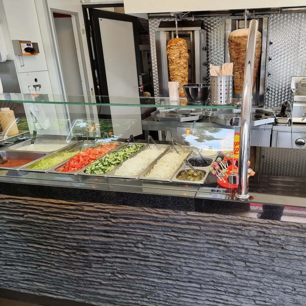 Atmosphäre, Döner Haus