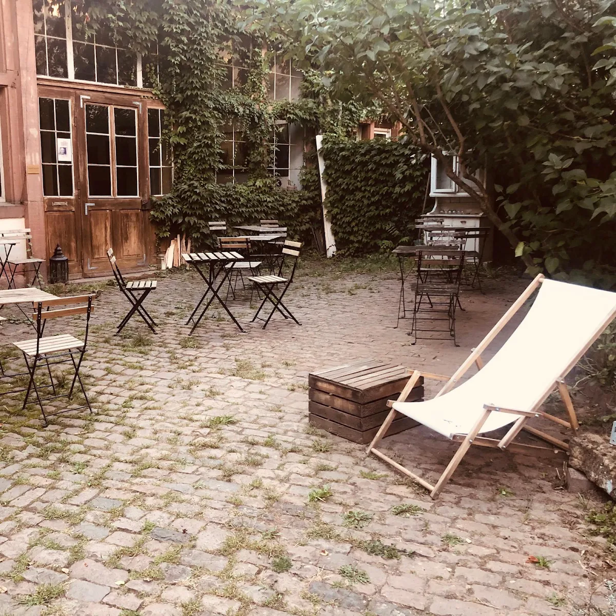 Atelier-Salon Titelbild