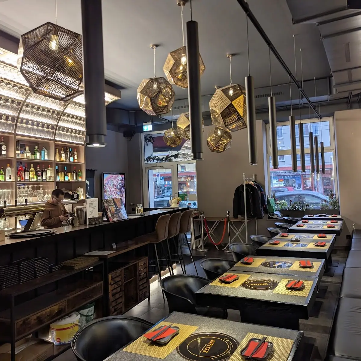 Atmosphäre, 聚宝楼_Jupiter Restaurant & Bar