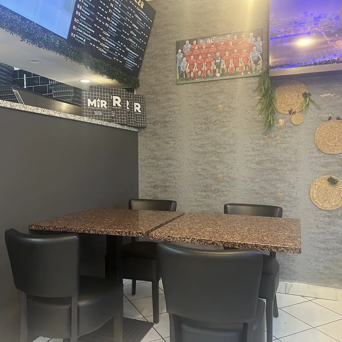 Atmosphäre, MiR Schnellrestaurant