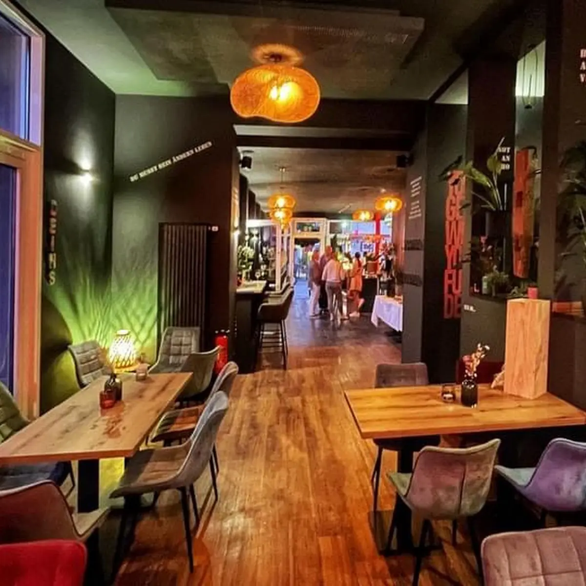 Atmosphäre, Deins Restaurant